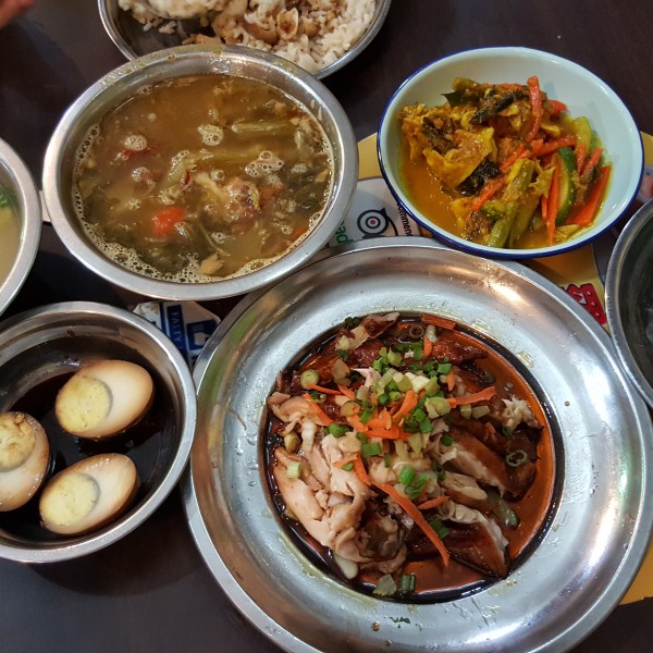 Fatty Loh Chicken Rice, Chinese cuisine at Tanjung Bungah, Penang